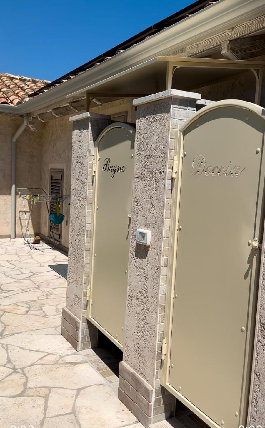 Villa Smeraldo カスティアーダス エクステリア 写真